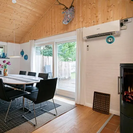 Cozy Retreat With Sauna - By Traum Ulfborg