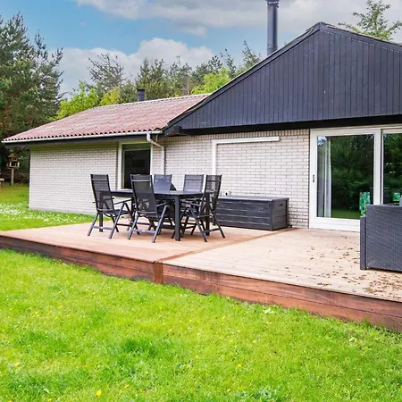 Cozy Retreat With Sauna - By Traum Ulfborg